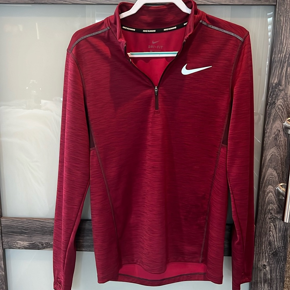Nike,  men’s dry fit running shirt, size small, dark red